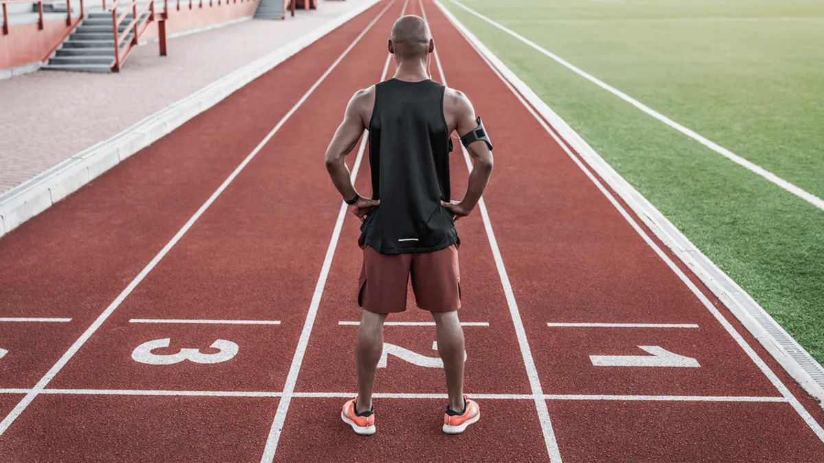 What’s the difference between fast and slow twitch muscle fibers?